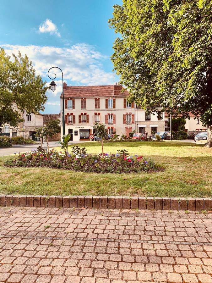 Le Logis Cantilien Lamorlaye-Chantilly Dış mekan fotoğraf